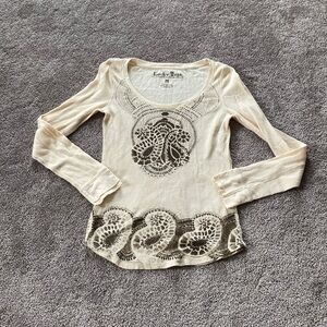 Lucky Tee Paisley Print Top SIZE M